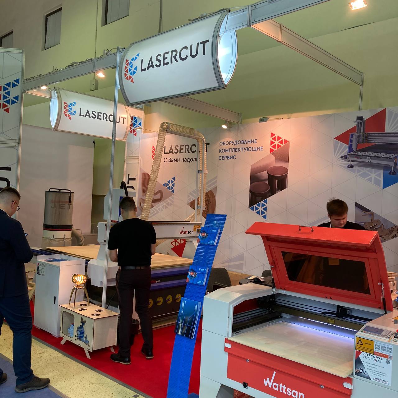 Стенд Lasercut на выставке Мебель-2022