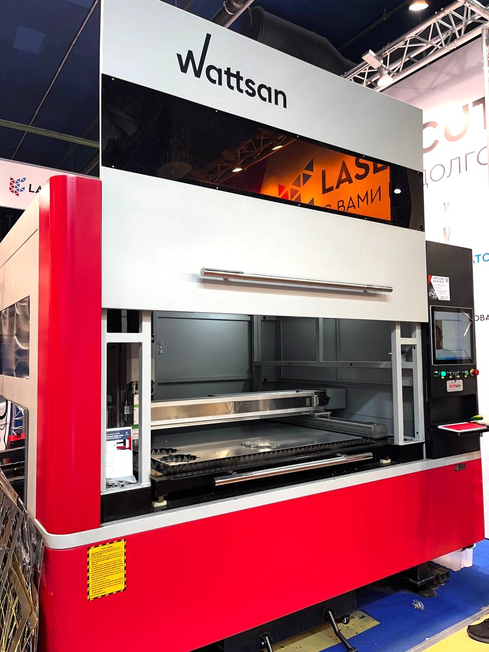 Станок для лазерной резке металла Wattsan на выставке Металлообработка-2024
