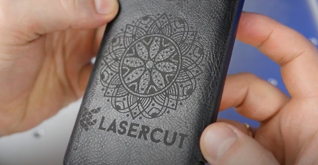 Гравировка на кожзаме лазером