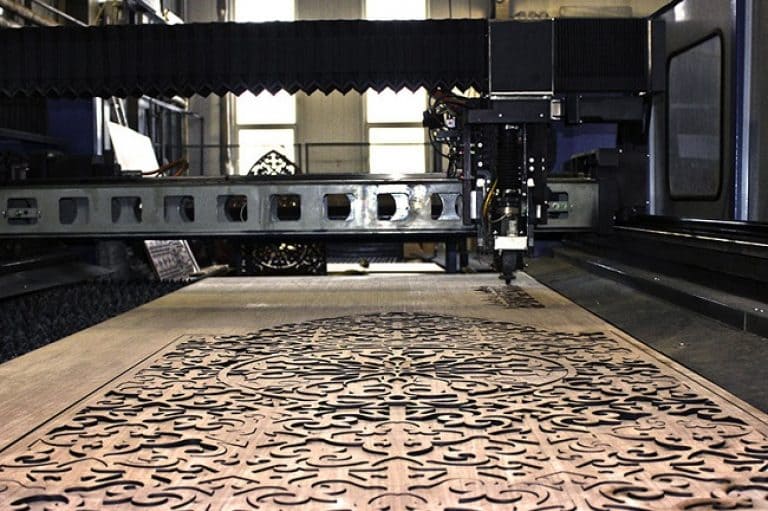 Лазерная резка фанеры на СО2 станке