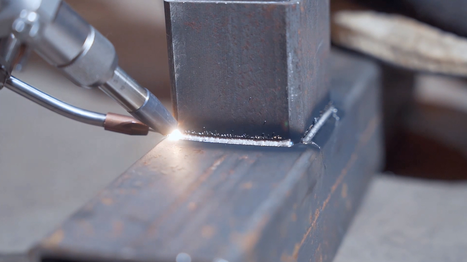 Лазерная сварка металла