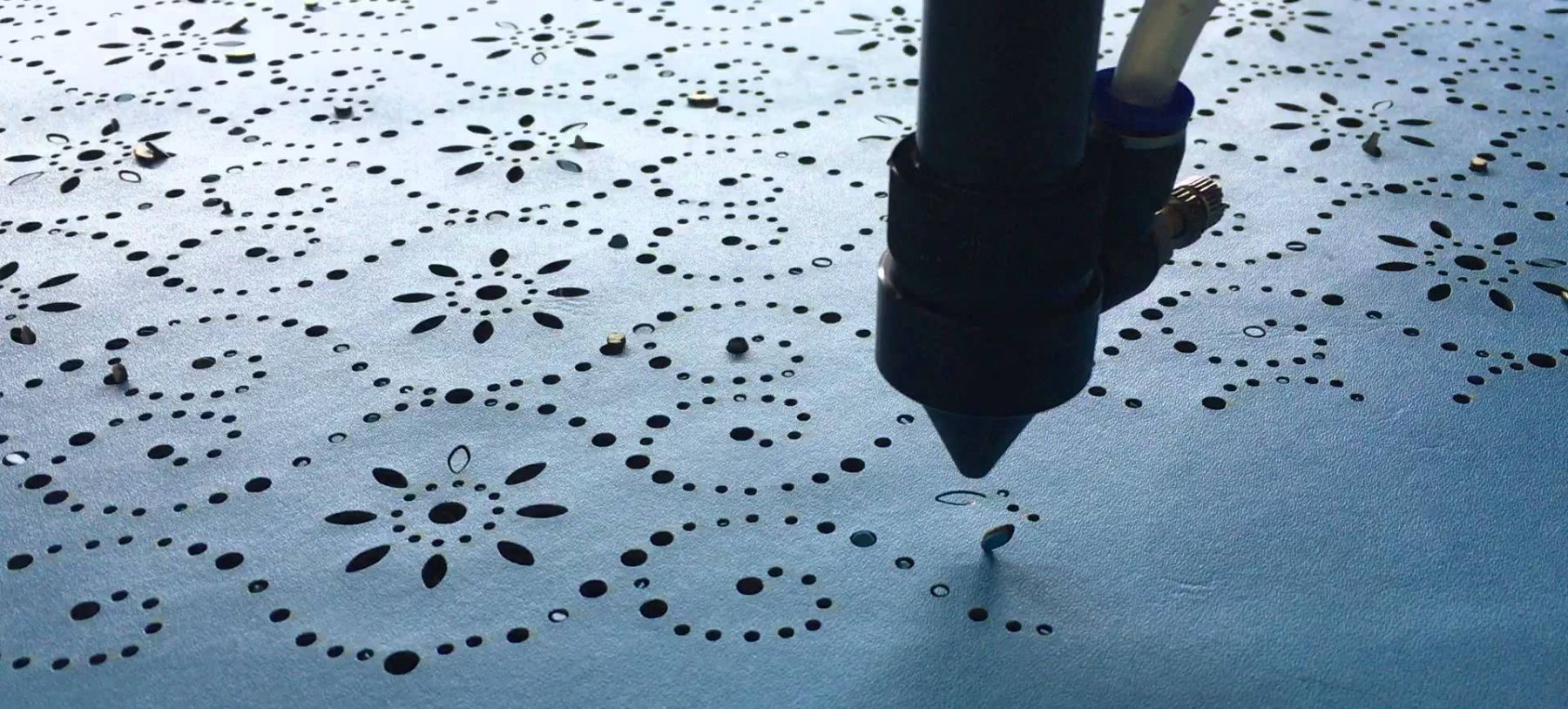 Лазерная резка текстиля