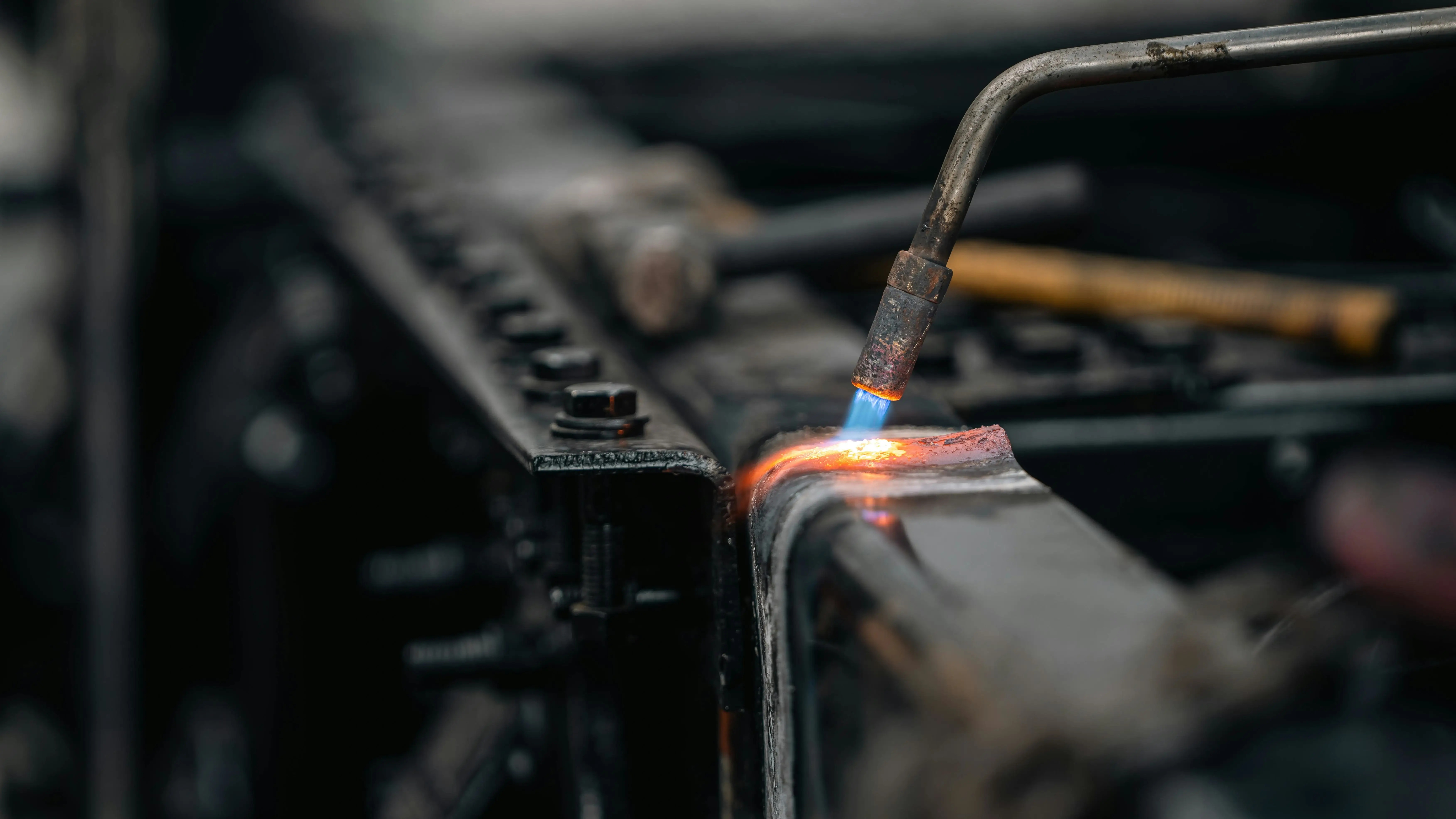 Аргонодуговая сварка TIG &mdash; сварка металла с помощью инертного газа и электрической дуги