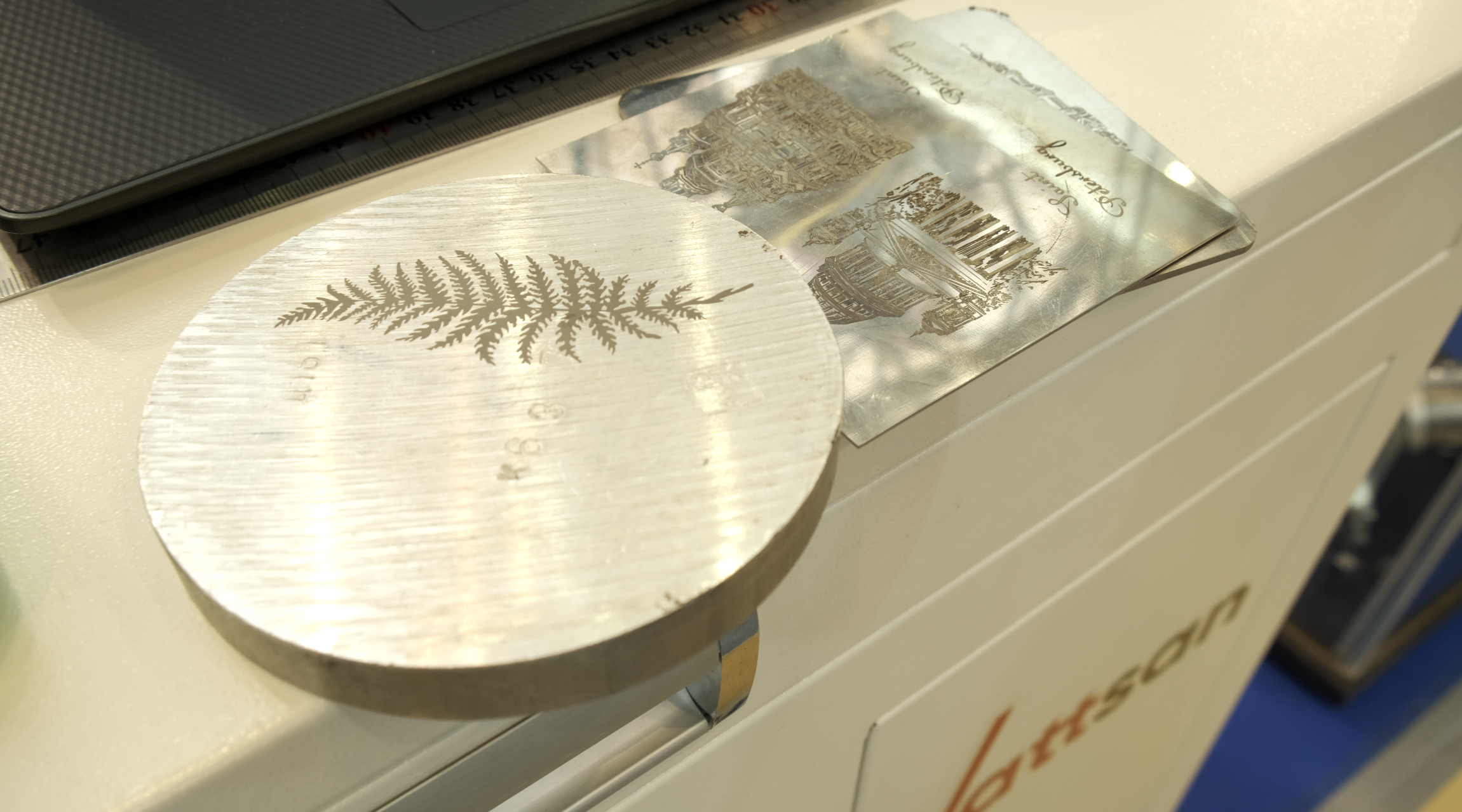 Гравировка металла на станке с ЧПУ