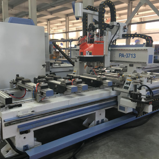 Обрабатывающий центр QUICK PA-3713