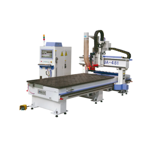 Обрабатывающий центр с ЧПУ QUICK UA