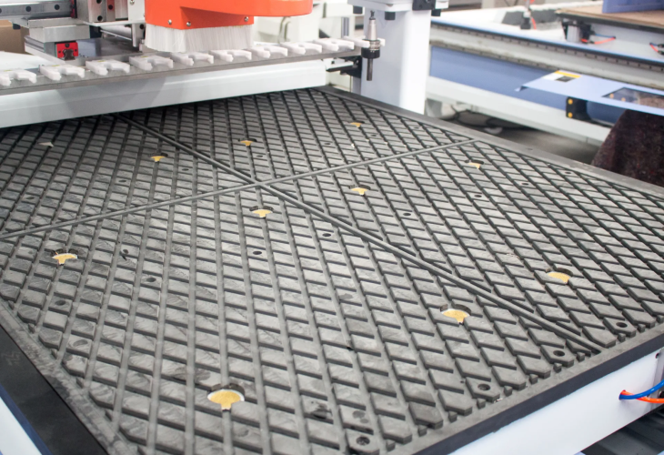 Превью 3 к Обрабатывающий центр QUICK UE-1824