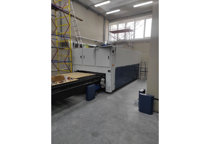 Превью 16 к Лазерный станок по металлу WATTSAN 1530S TABLECHANGE ROTATOTY CABINE 7000 Вт IPG