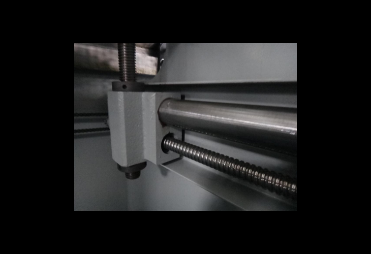 Превью 8 к Гидравлический листогибочный пресс Wattsan TB 10032