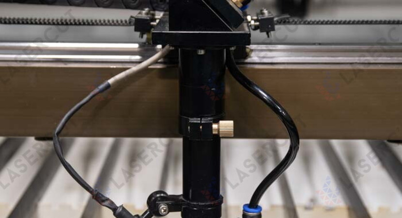 Лазерный гравировальный станок RJ 1290 AS