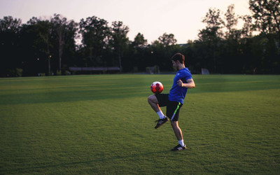 Кубок из фанеры к чемпионату мира по футболу 2018