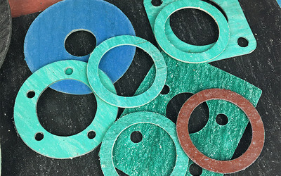 Особенности резки и гравировки паронита